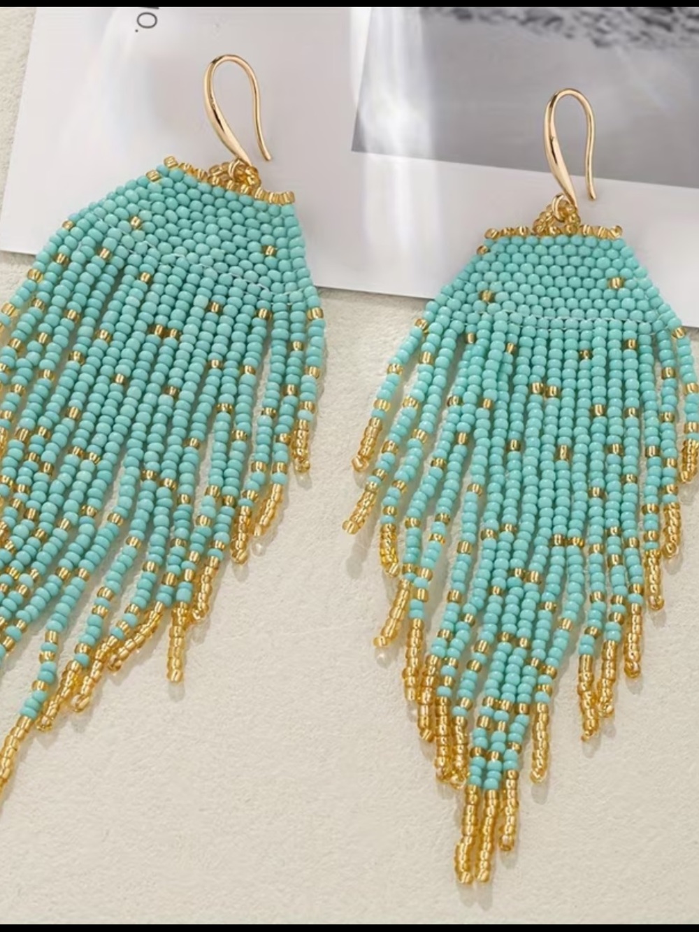 NWT Turquoise and gold jellyfish seed bead